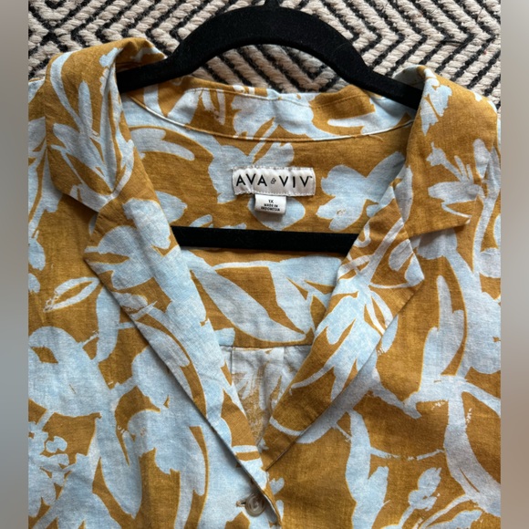 Beeezy tropical cropped button down - Picture 3 of 4
